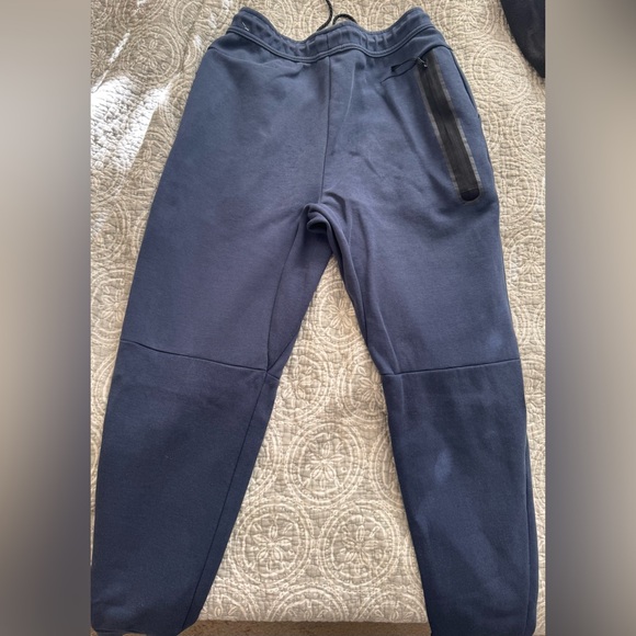 NIKE SWEATPANTS BUNDLE 
SIZE SMALL - Picture 11 of 13